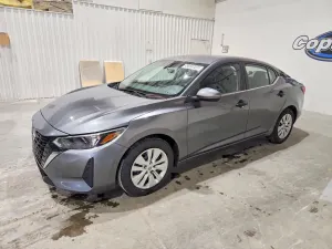 Nissan Sentra 2.0L 4 2025