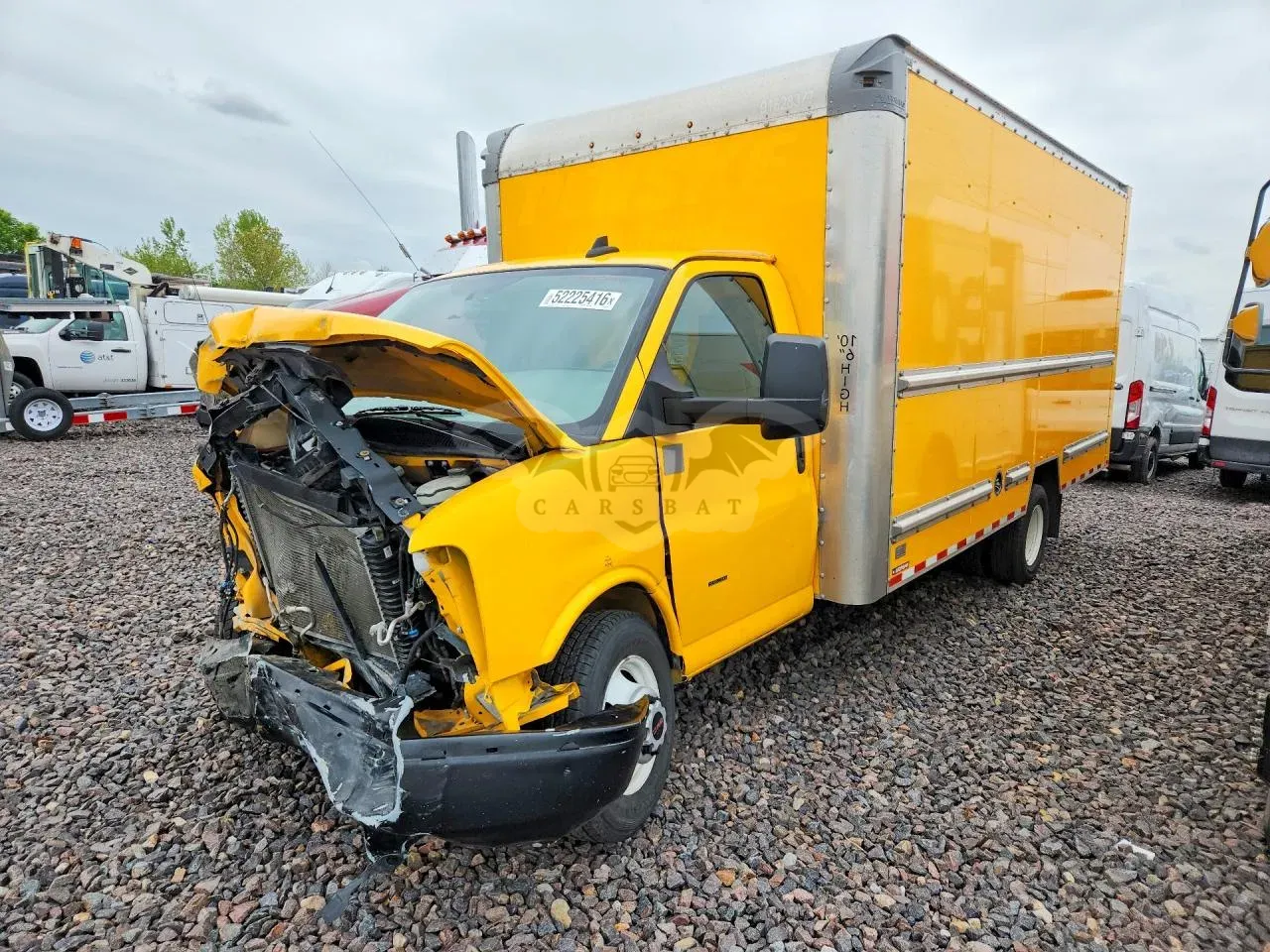GMC Savana 6.6L 8 2023