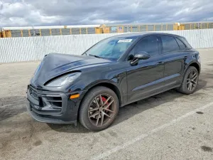 Porsche Macan 2.9L 6 2023