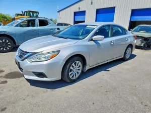 Nissan Altima 2.5L 4 2017