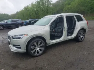 Volvo XC90 2.0L 4 2022
