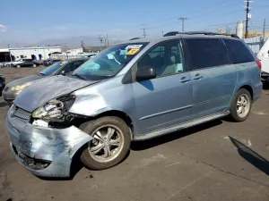 Toyota Sienna 3.3L 6 2004