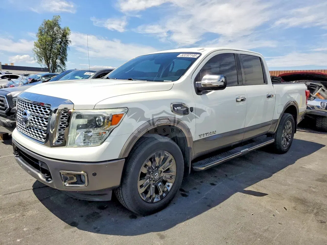 Nissan Titan 5.6L 8 2017
