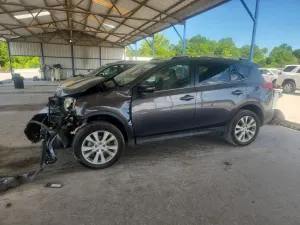 Toyota Rav4 2.5L 4 2015