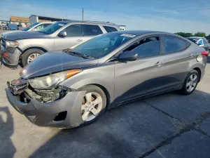 Hyundai Elantra 1.8L 4 2013
