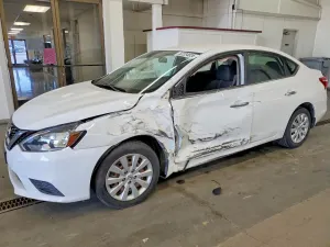 Nissan Sentra 1.8L 4 2016