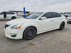 Nissan Altima 2.5L 4 2015