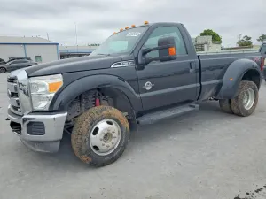 Ford F-350 6.7L 8 2012