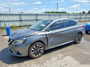 Nissan Sentra 1.8L 4 2016