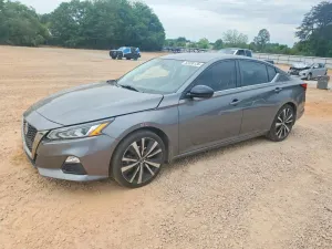 Nissan Altima 2.5L 4 2019