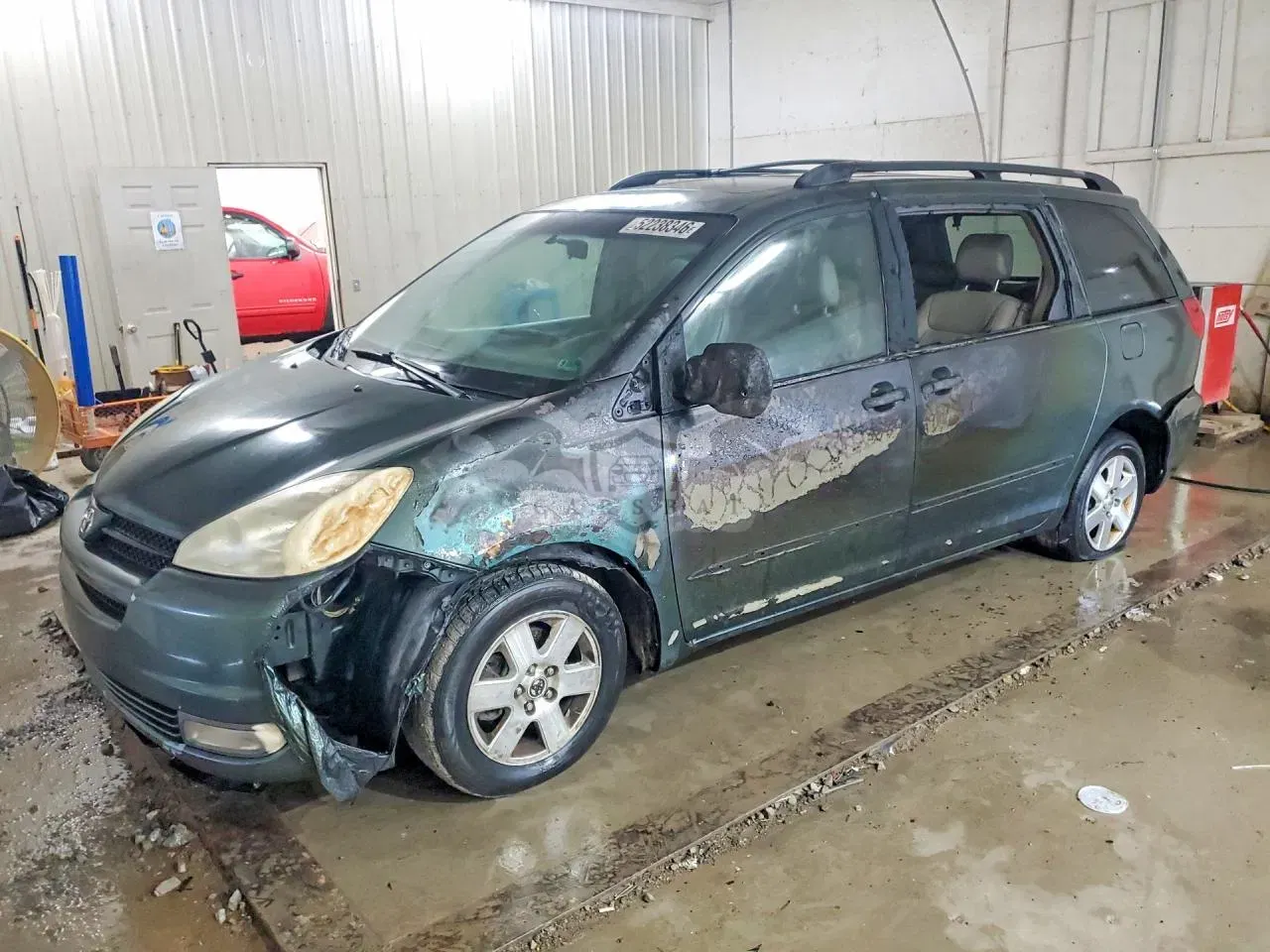 Toyota Sienna 3.3L 6 2004
