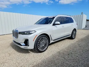 BMW X7 4.4L 8 2019