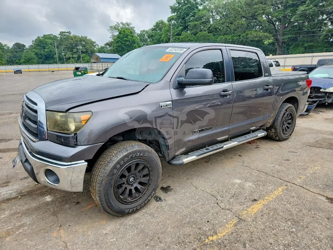 Toyota Tundra 5.7L 8 2011