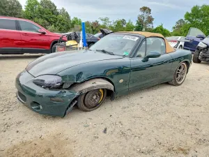 Mazda MX-5 (Miata) 1.8L 4 2001