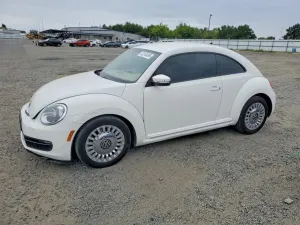 Volkswagen Beetle 2.5L 5 2014