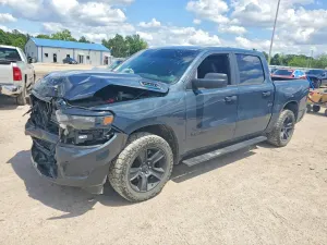 RAM 1500 3.6L 6 2025