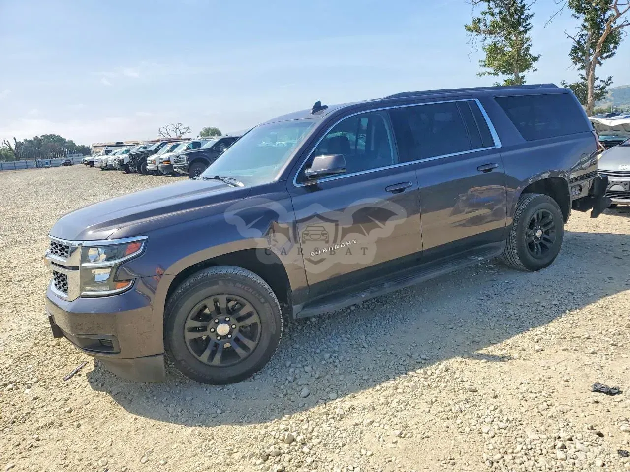 Chevrolet Suburban 5.3L 8 2018