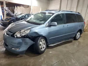 Toyota Sienna 3.5L 6 2008