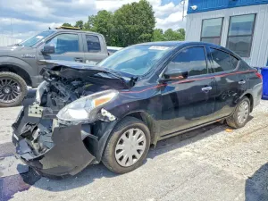 Nissan Versa 1.6L 4 2017