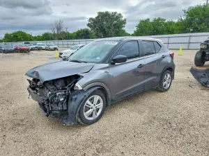 Nissan Kicks 1.6L 4 2022