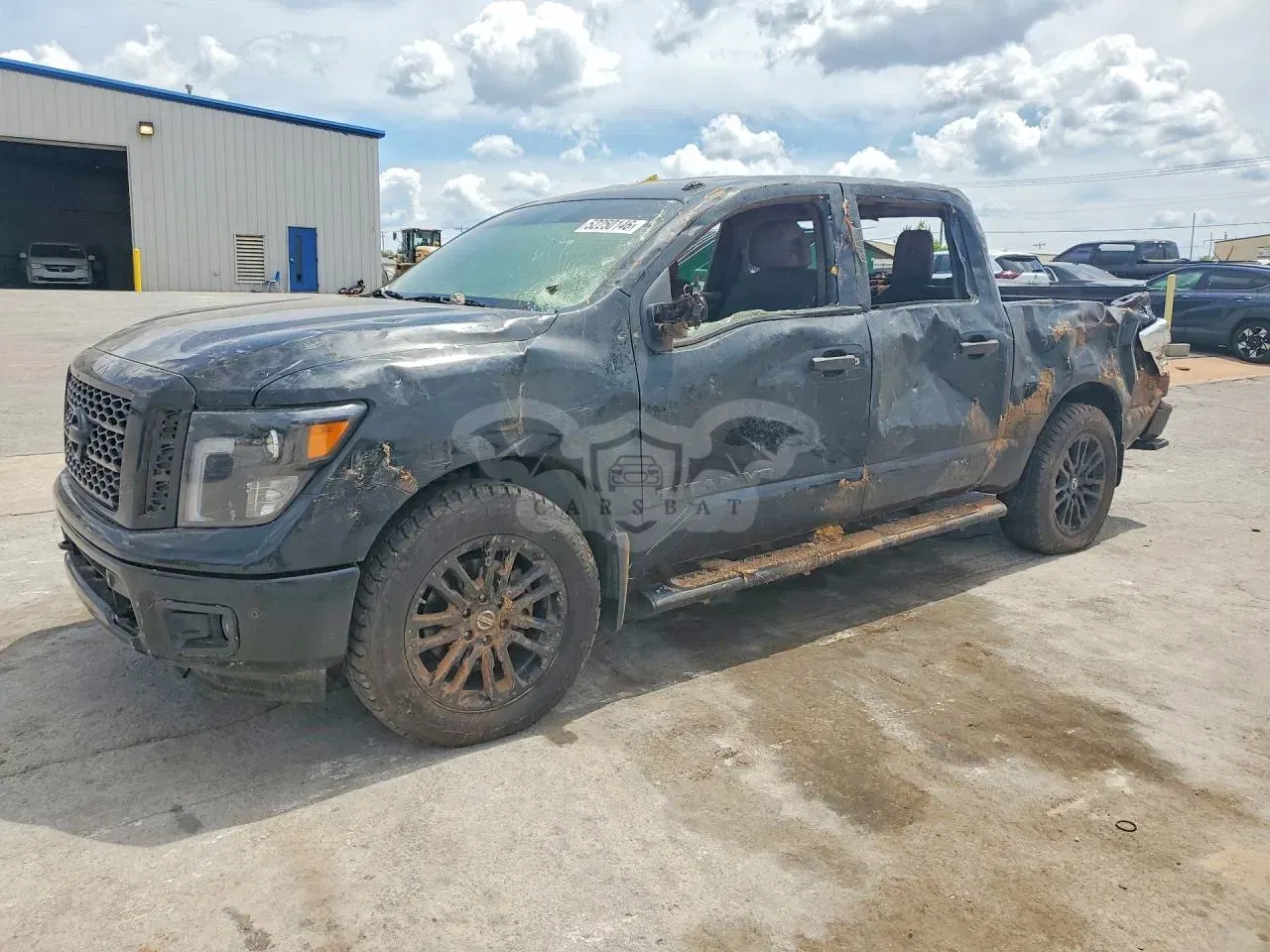 Nissan Titan 5.6L 8 2019