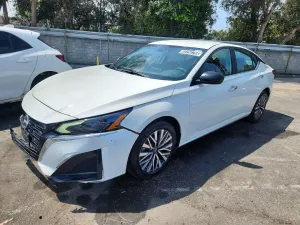 Nissan Altima 2.5L 4 2025