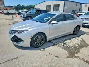 Lincoln MKZ 3.7L 6 2015