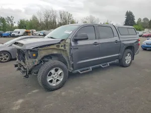 Toyota Tundra 5.7L 8 2016