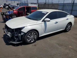 Nissan Altima 2.5L 4 2020