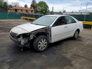 Toyota Camry 3.0L 6 2004