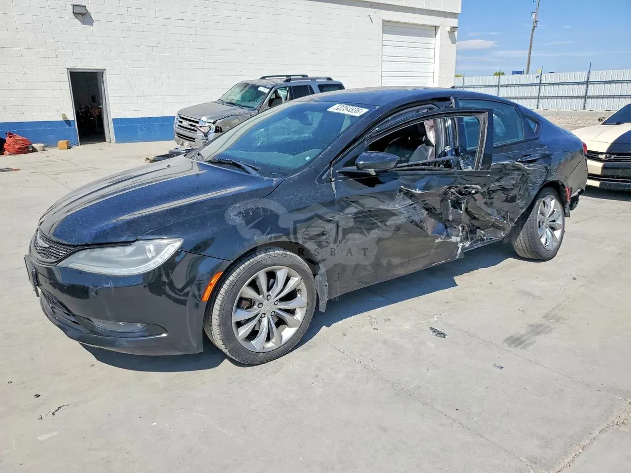 Chrysler 200 2.4L 4 2015