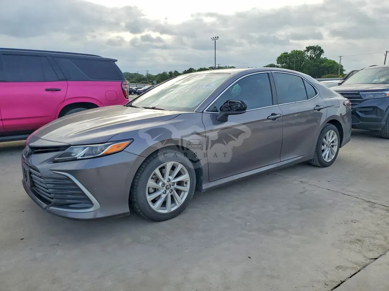 Toyota Camry 2.5L 4 2021