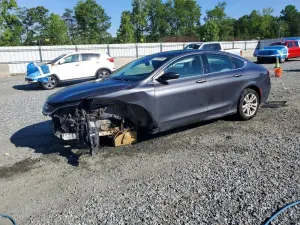 Chrysler 200 2.4L 4 2015