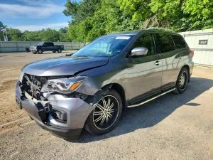 Nissan Pathfinder 3.5L 6 2017
