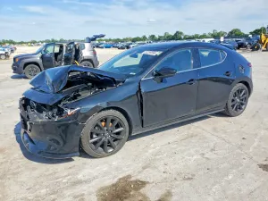 Mazda 3 2.5L 4 2021