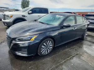 Nissan Altima 2.5L 4 2025