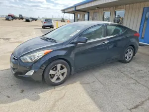 Hyundai Elantra 1.8L 4 2013