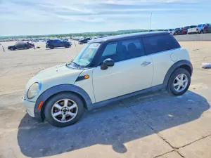 Mini Cooper 1.6L 4 2009
