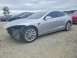 Tesla Model S 2017