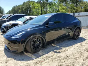 Tesla Model Y 2021
