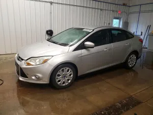 Ford Focus 2.0L 4 2012