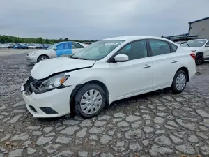Nissan Sentra 1.8L 4 2016