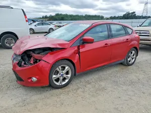 Ford Focus 2.0L 4 2012