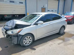 Hyundai Accent 1.6L 4 2013
