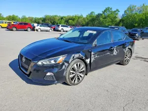 Nissan Altima 2.5L 4 2020