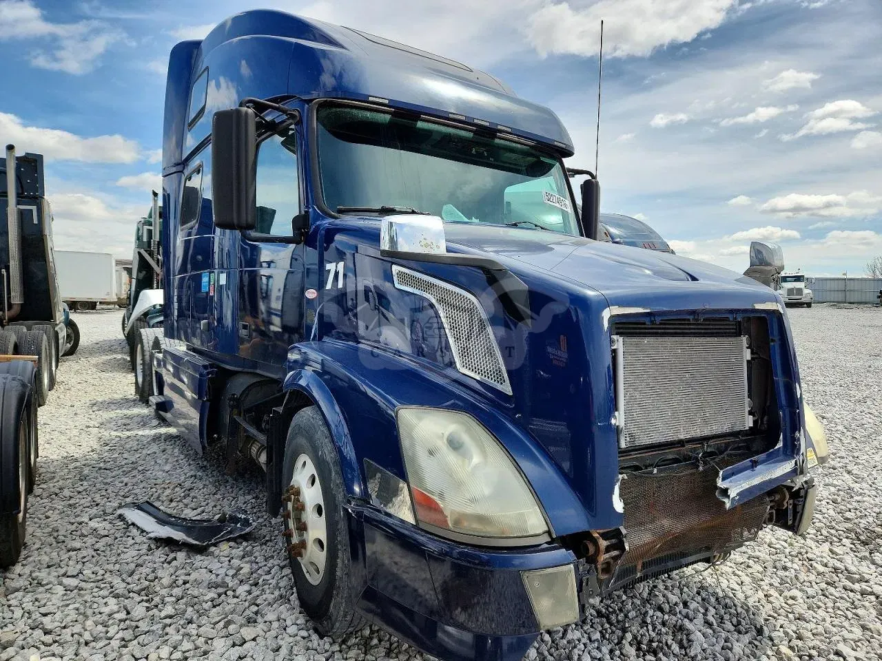 Volvo VN 12.8L 6 2012