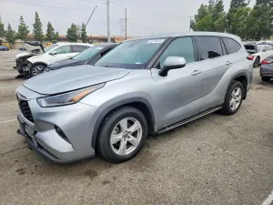 Toyota Highlander 3.5L 6 2021
