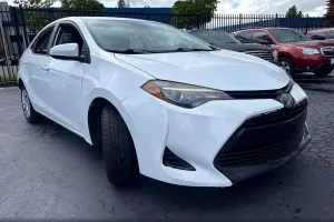 Toyota Corolla 1.8L 4 2018