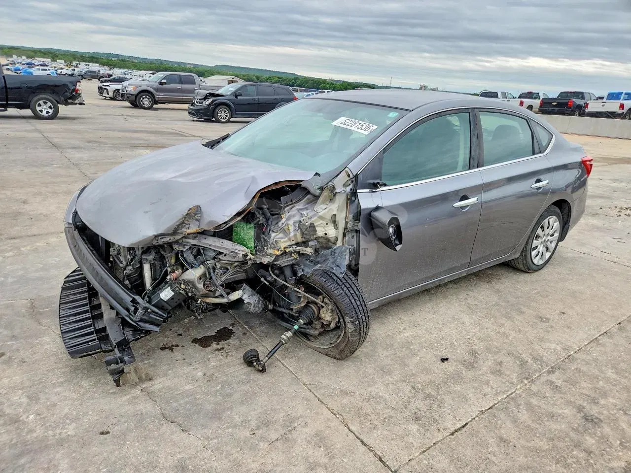 Nissan Sentra 1.8L 4 2017