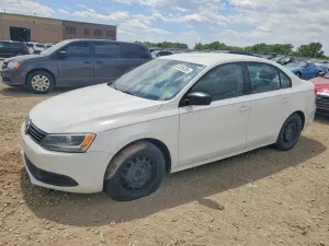 Volkswagen Jetta 2.0L 4 2013
